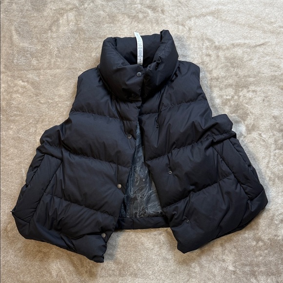Lululemon Transformable Parka Black Size 6 Long Vest Removable Sections Down - Picture 11 of 16